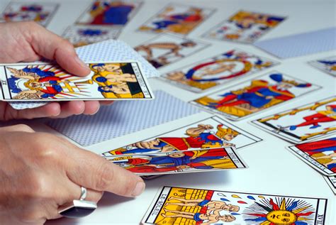 TAROT ONLINE